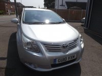 TOYOTA AVENSIS